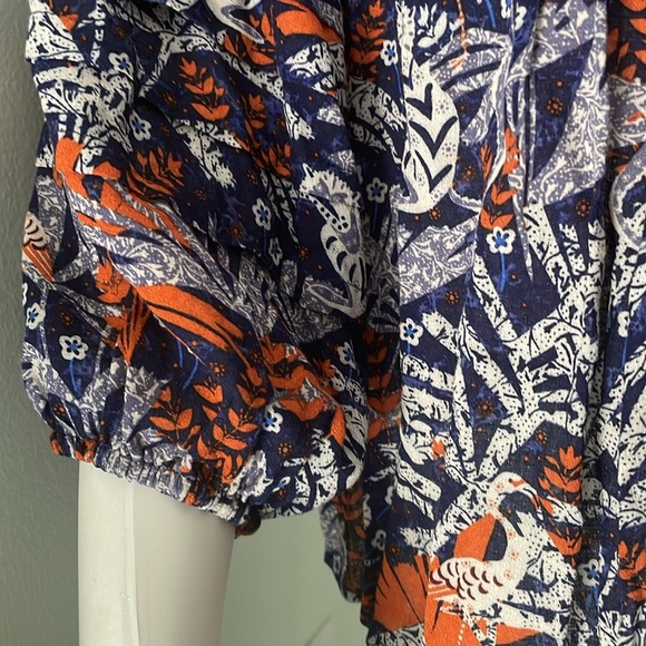 ANTHROPOLOGIE Maeve Cathy Pleated Blue Jungle Top Medium - Picture 7 of 11